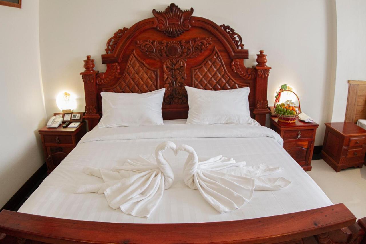 Kampong Thom Palace Hotel 外观 照片
