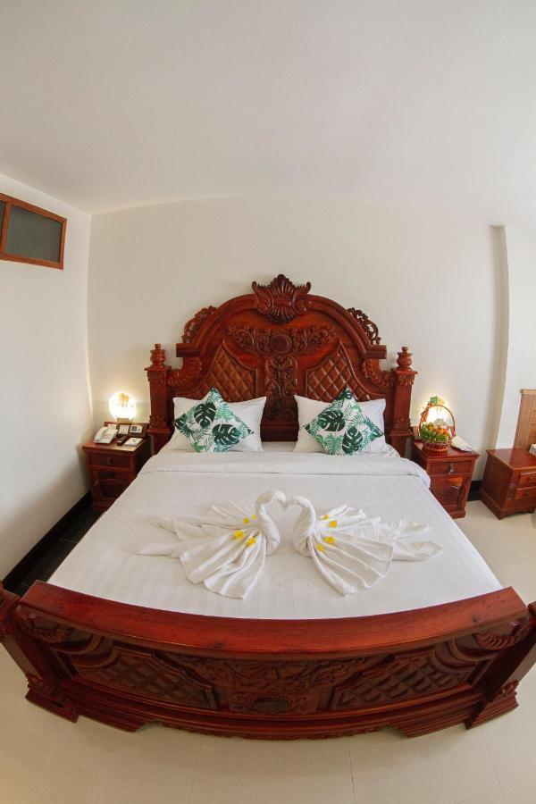 Kampong Thom Palace Hotel 外观 照片