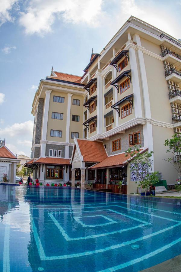 Kampong Thom Palace Hotel 外观 照片