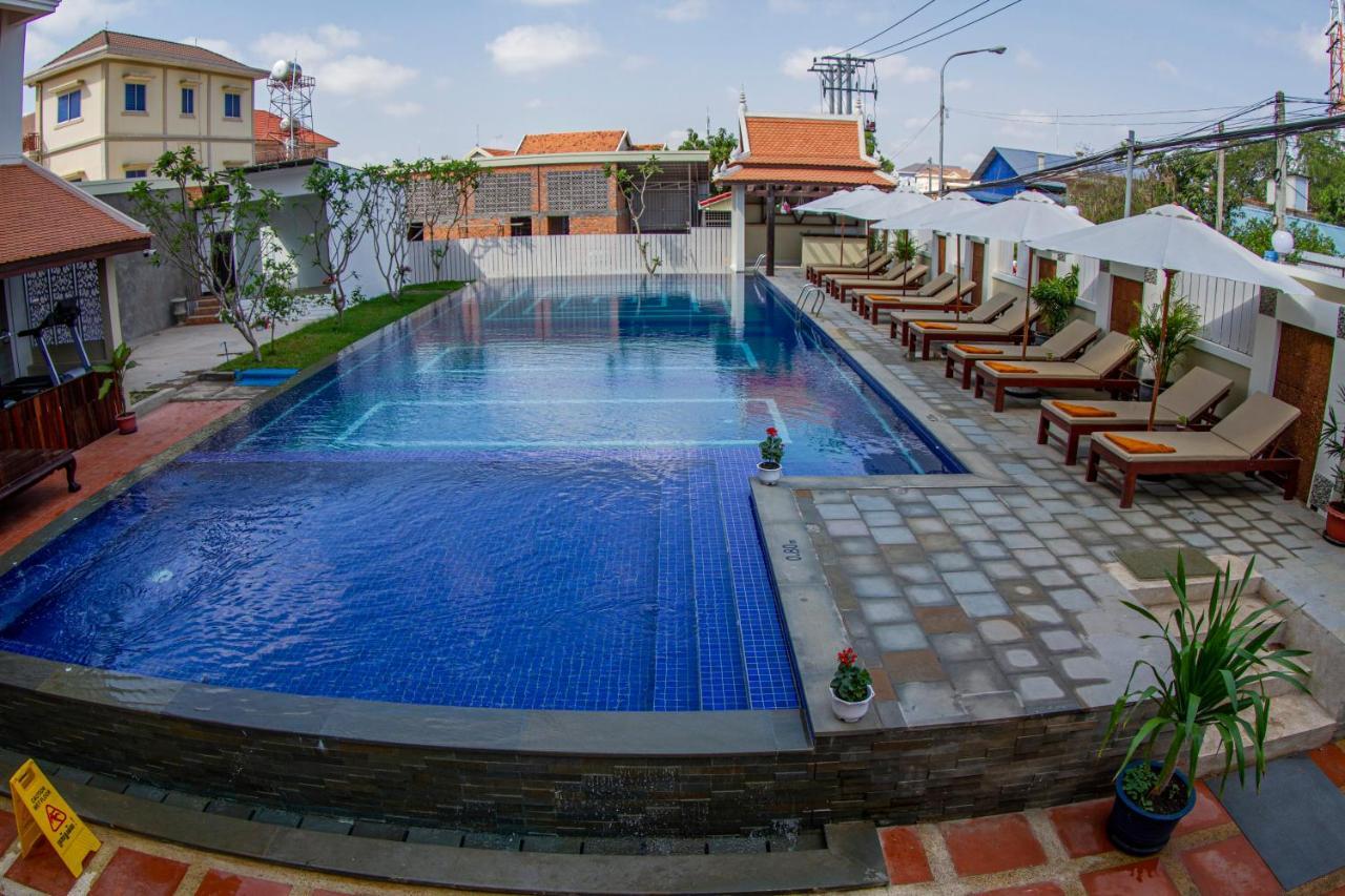 Kampong Thom Palace Hotel 外观 照片