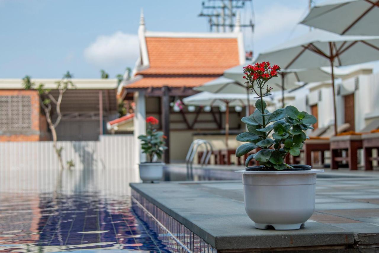 Kampong Thom Palace Hotel 外观 照片